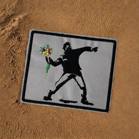Patch "Flower Thrower" - Écusson Inspiré de l'Œuvre de Banksy