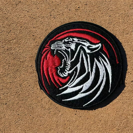 Patch Tête de Tigre Féroce - Écusson Artistique Brodé