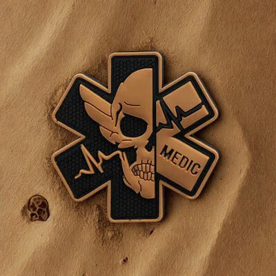Patch "Combat Medic" Tête de Mort - Écusson Étoile de Vie PVC 3D