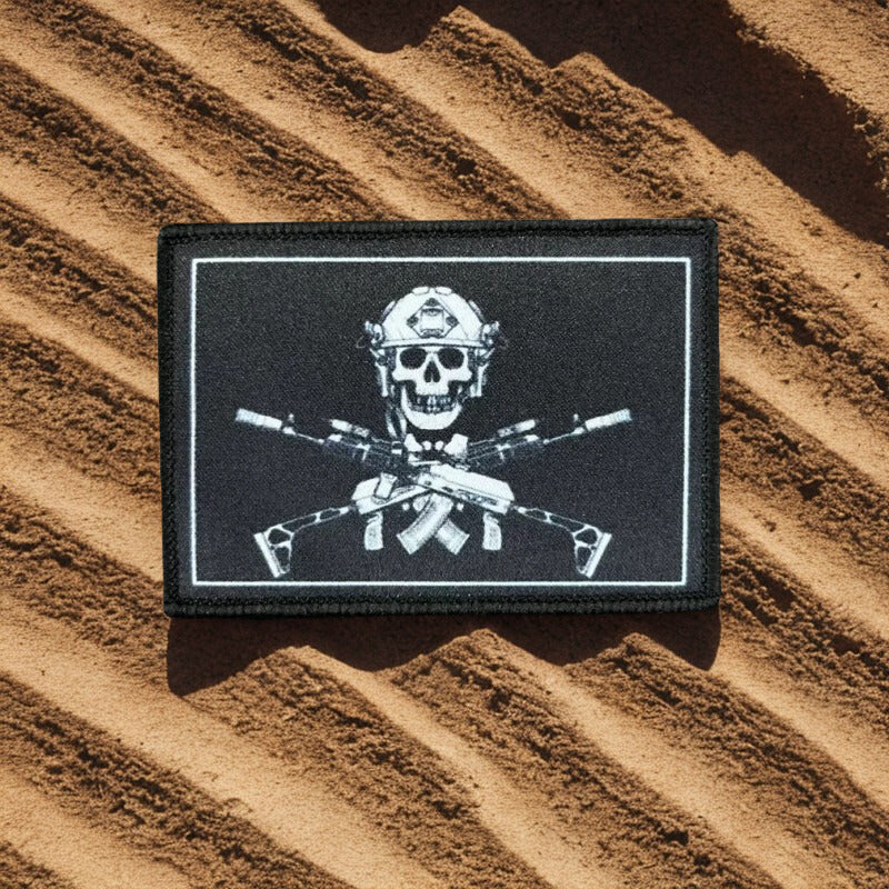 Patch Moral "Tactical Jolly Roger" - Insigne Tête de Mort et AR-15