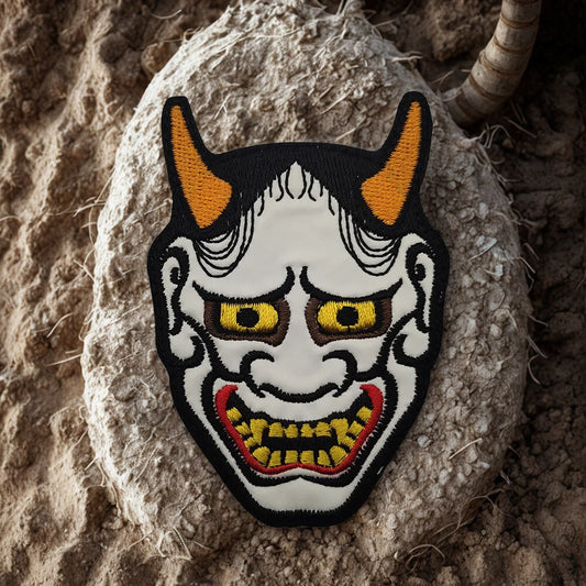 Patch du Démon Oni Japonais - Écusson de Masque Hannya Brodé