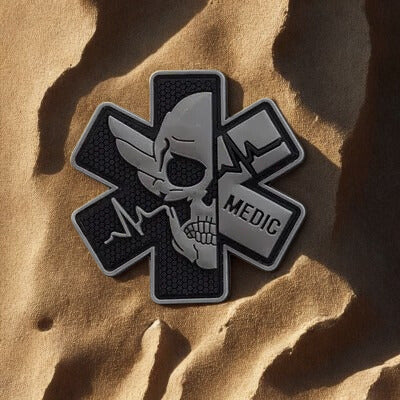 Patch "Combat Medic" Tête de Mort - Écusson Étoile de Vie PVC 3D