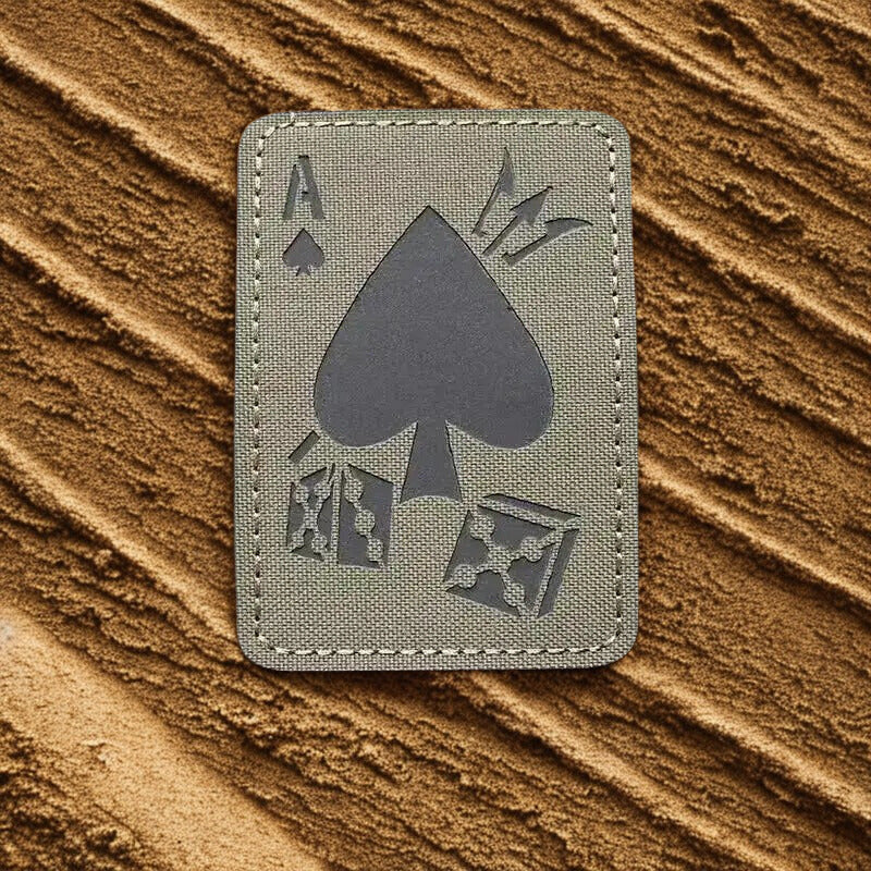 Patch "As de Pique" (Ace of Spades) - Écusson Tactique Réfléchissant & Phosphorescent