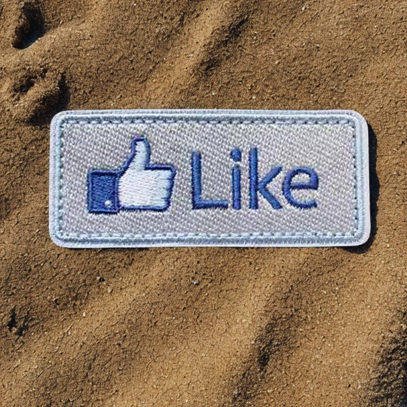 Patch "Like" Pouce Levé - Écusson Brodé Style Réseaux Sociaux
